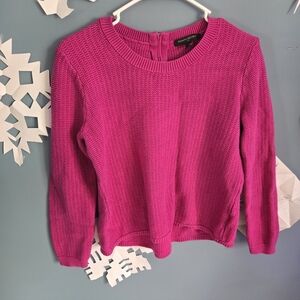 Banana Republic Fuchsia Crew Neck Sweater